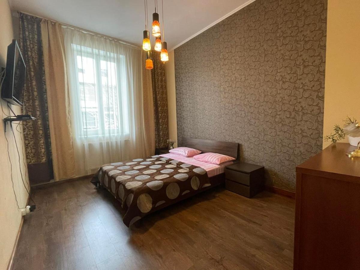 Крехівська 5,Апартаменти В Центрі, Дві Спальні Lviv Exterior foto