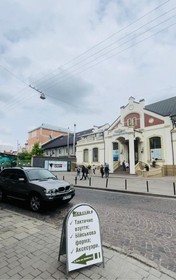 Крехівська 5,Апартаменти В Центрі, Дві Спальні Lviv Exterior foto